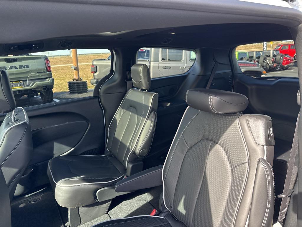 new 2026 Chrysler Pacifica car, priced at $50,106