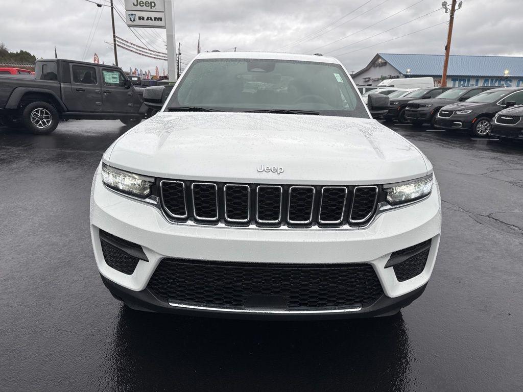 new 2025 Jeep Grand Cherokee car, priced at $41,775