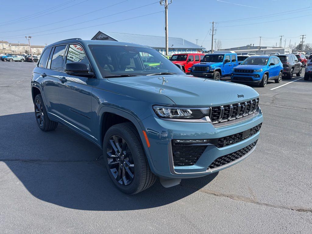 new 2026 Jeep Grand Cherokee car, priced at $56,490
