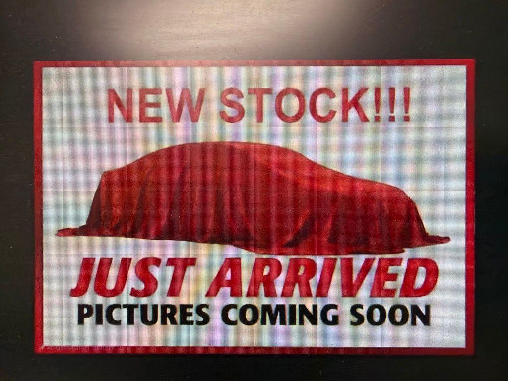 used 2022 Chrysler Pacifica Hybrid car, priced at $25,587