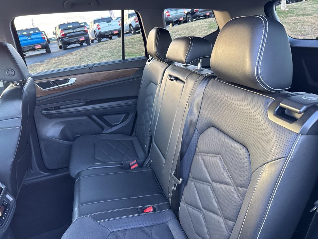 used 2024 Volkswagen Atlas car, priced at $26,868