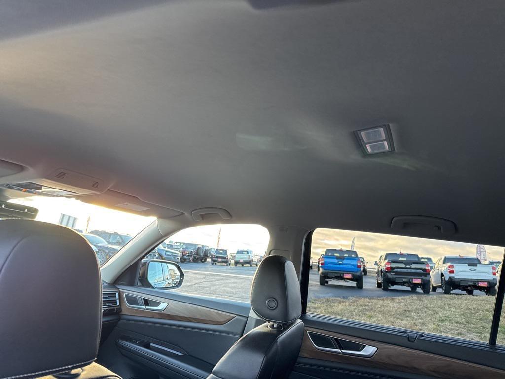 used 2024 Volkswagen Atlas car, priced at $26,868