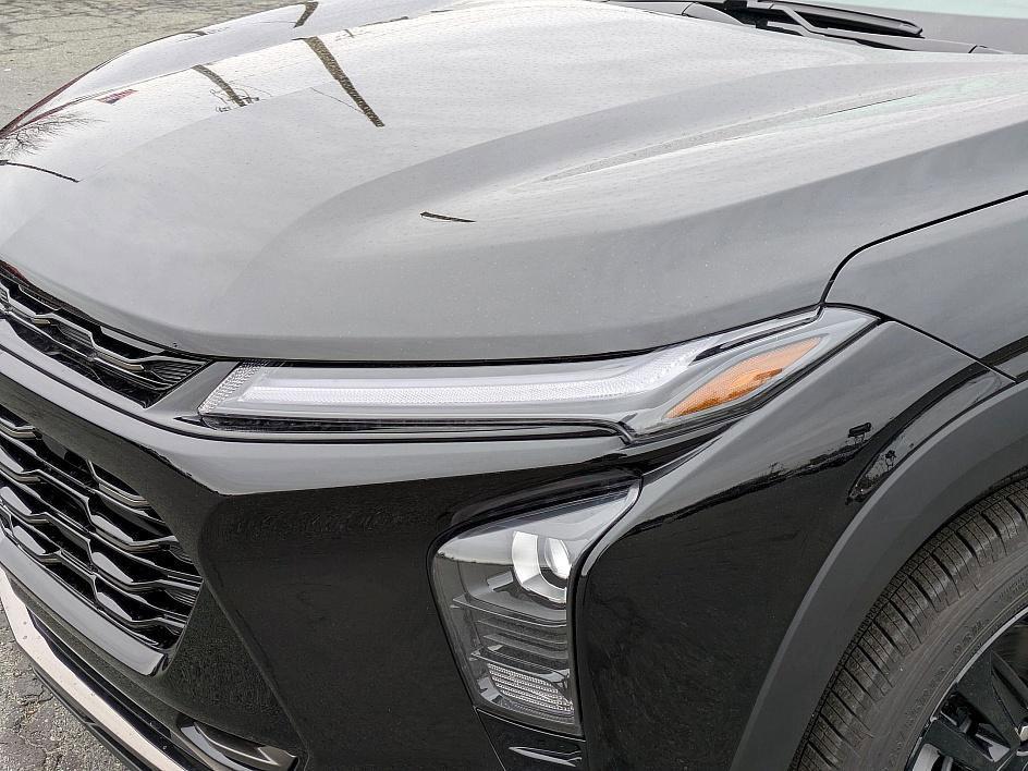 new 2026 Chevrolet Trax car, priced at $26,490