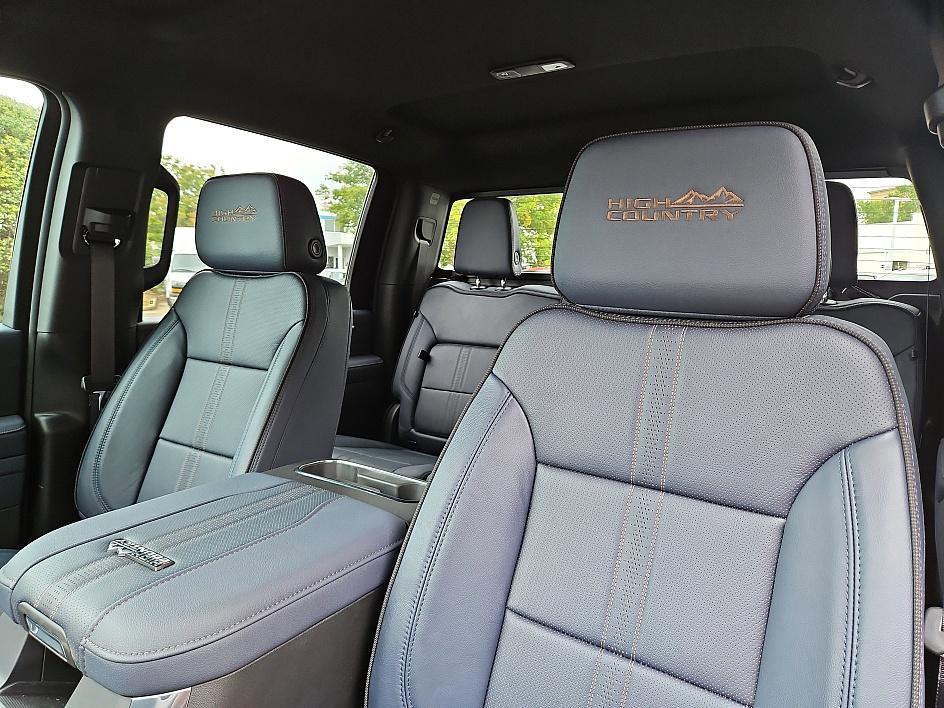 new 2025 Chevrolet Silverado 2500 car, priced at $76,484