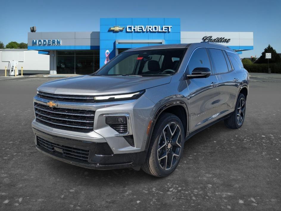 new 2026 Chevrolet Traverse car, priced at $50,595