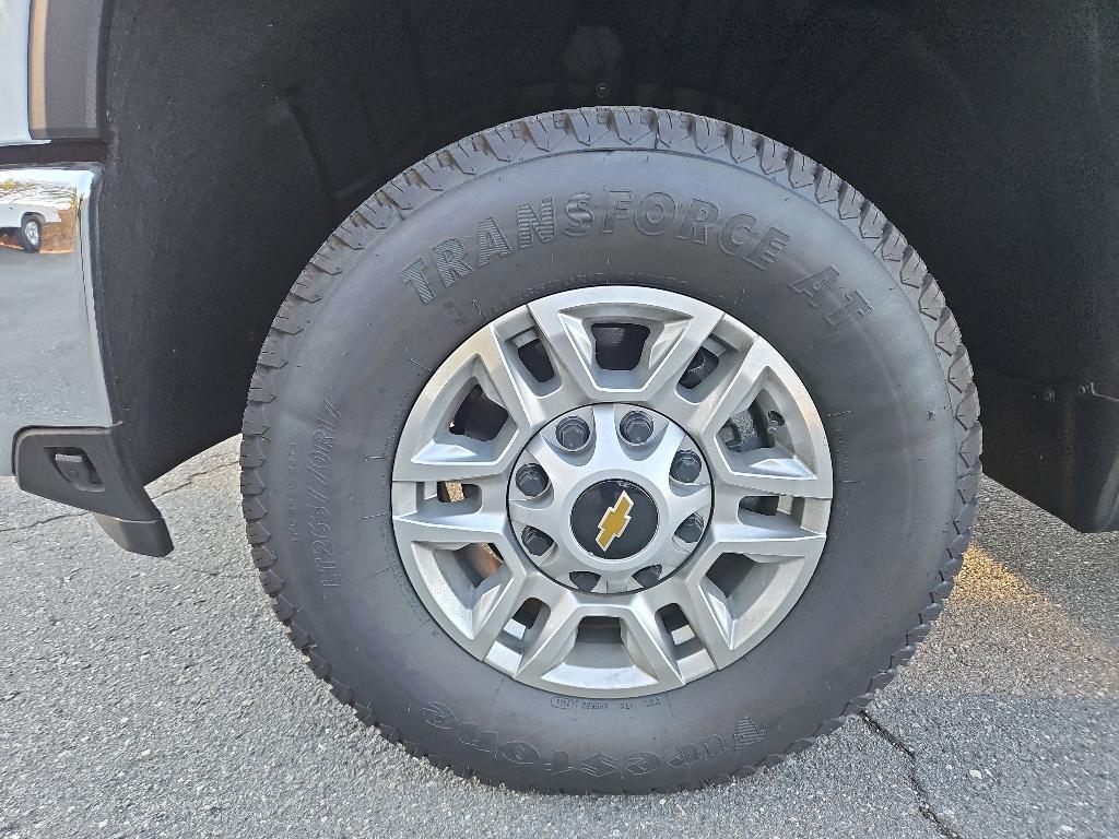 new 2025 Chevrolet Silverado 2500 car, priced at $57,744