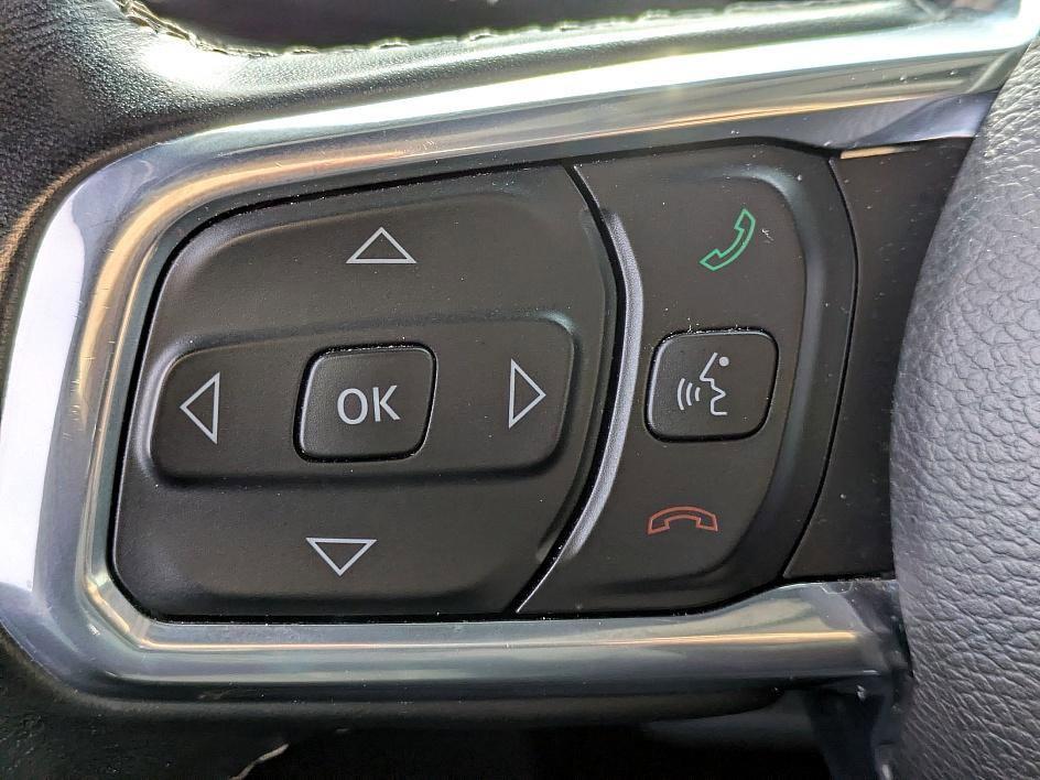 used 2022 Jeep Gladiator car, priced at $27,064