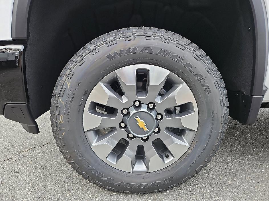 new 2026 Chevrolet Silverado 2500 car, priced at $49,310