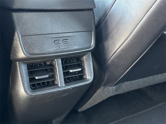 used 2025 Chevrolet Equinox car, priced at $27,600