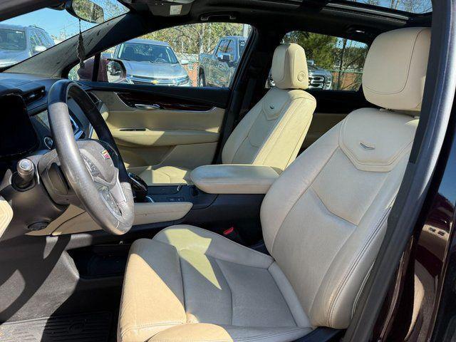 used 2017 Cadillac XT5 car, priced at $20,878