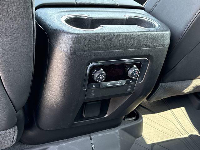 new 2025 Chevrolet Suburban car, priced at $74,195