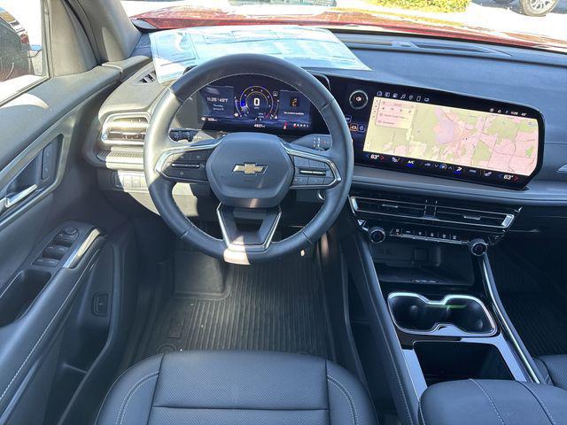 used 2025 Chevrolet Traverse car