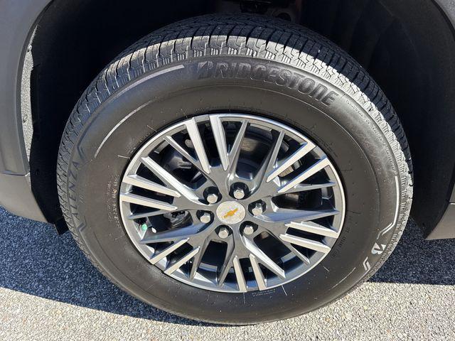 used 2025 Chevrolet Traverse car