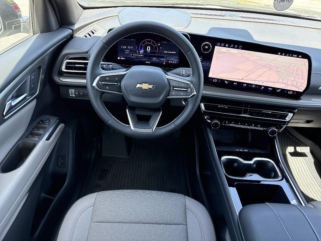 new 2026 Chevrolet Traverse car, priced at $40,976