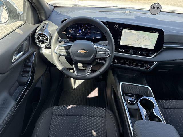 new 2026 Chevrolet Equinox car, priced at $28,920