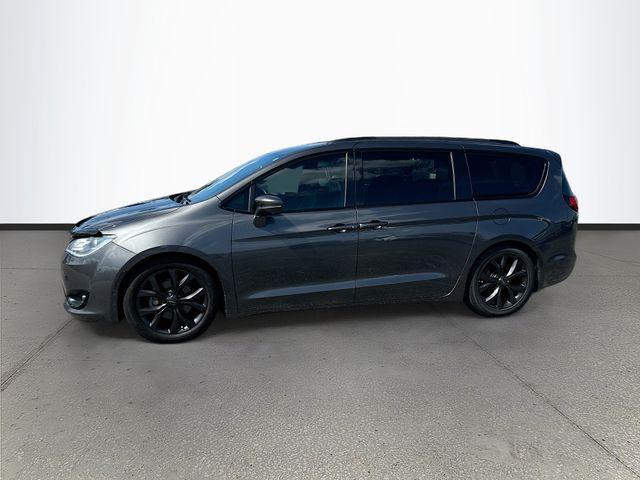 used 2019 Chrysler Pacifica car, priced at $16,784