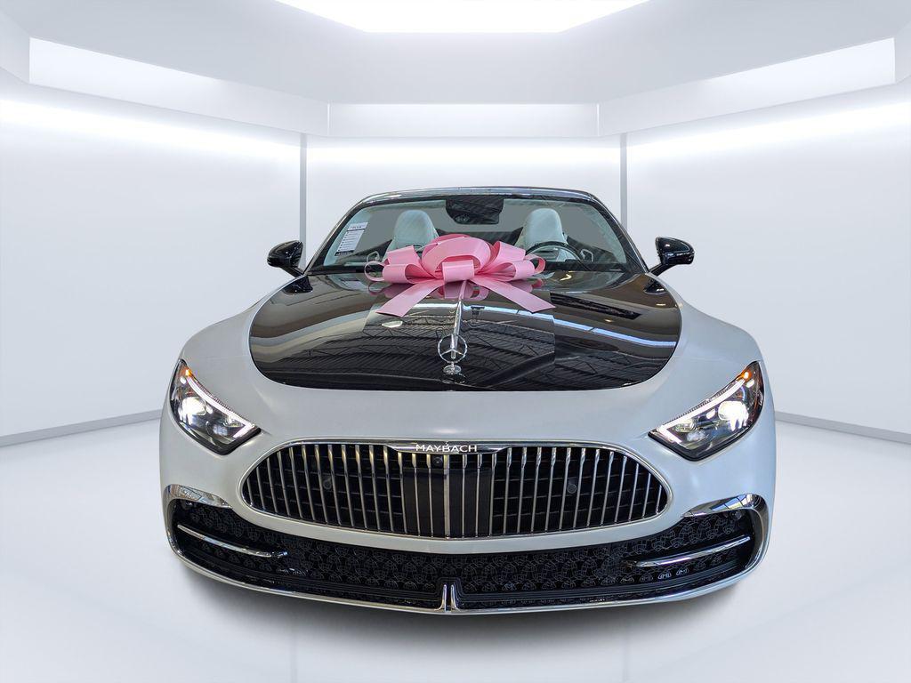 new 2026 Mercedes-Benz Maybach SL 680 Monogram Series car, priced at $227,450