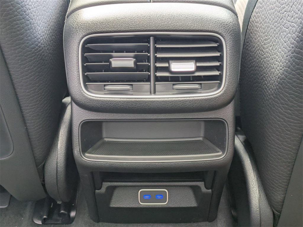 new 2026 Mercedes-Benz GLE 450 car, priced at $88,425