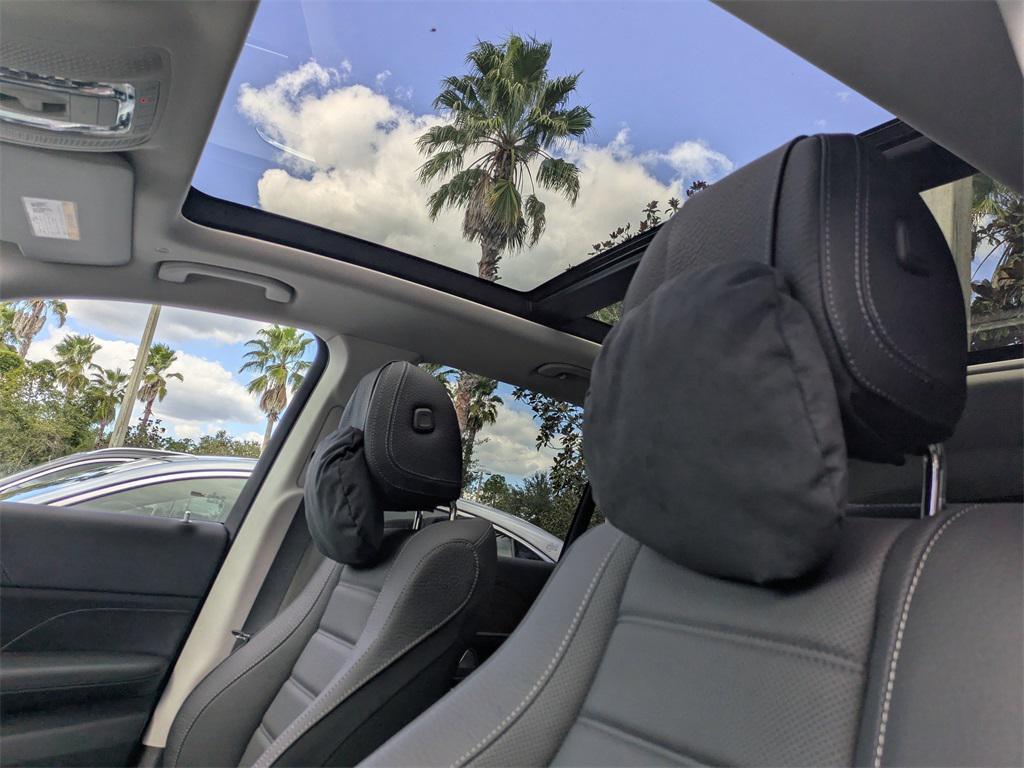 new 2026 Mercedes-Benz GLE 450 car, priced at $88,425