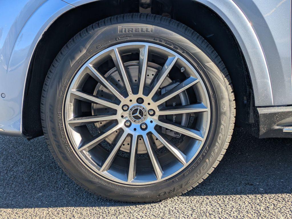 new 2026 Mercedes-Benz GLE 450 car, priced at $108,265