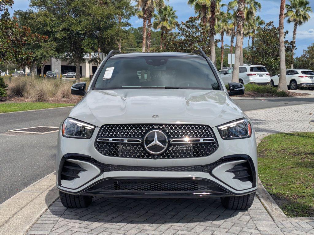 new 2025 Mercedes-Benz GLE 450 car, priced at $85,630