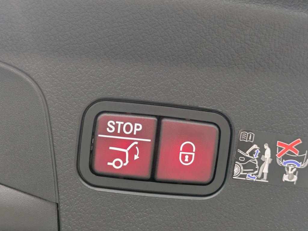 new 2026 Mercedes-Benz AMG GLE 63 car, priced at $148,655