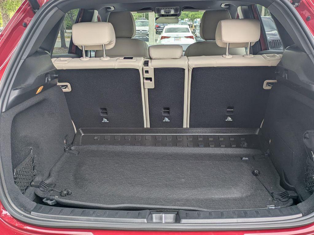 used 2025 Mercedes-Benz GLA 250 car, priced at $39,312