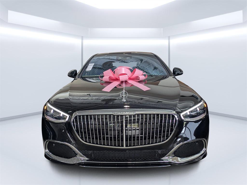 new 2026 Mercedes-Benz Maybach S 580 car, priced at $208,400