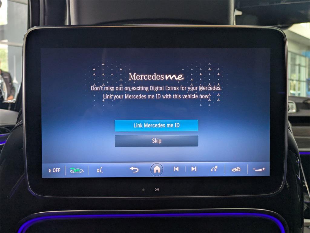 new 2026 Mercedes-Benz Maybach S 580 car, priced at $208,400