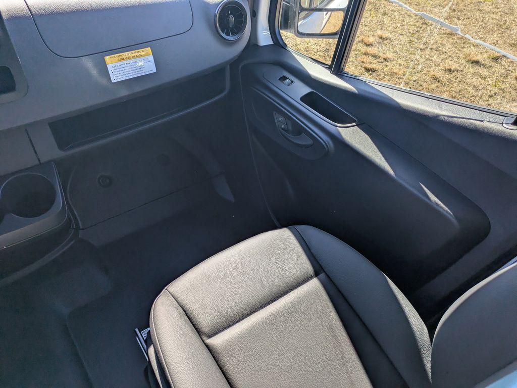 new 2026 Mercedes-Benz Sprinter 2500 car, priced at $56,652