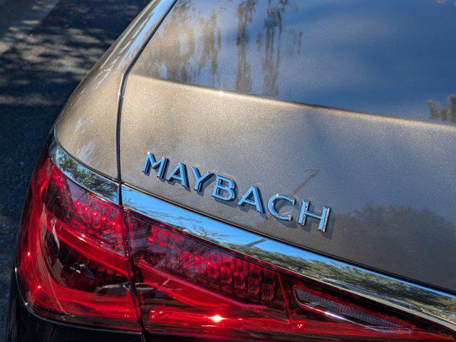new 2026 Mercedes-Benz Maybach S 580 car, priced at $262,035