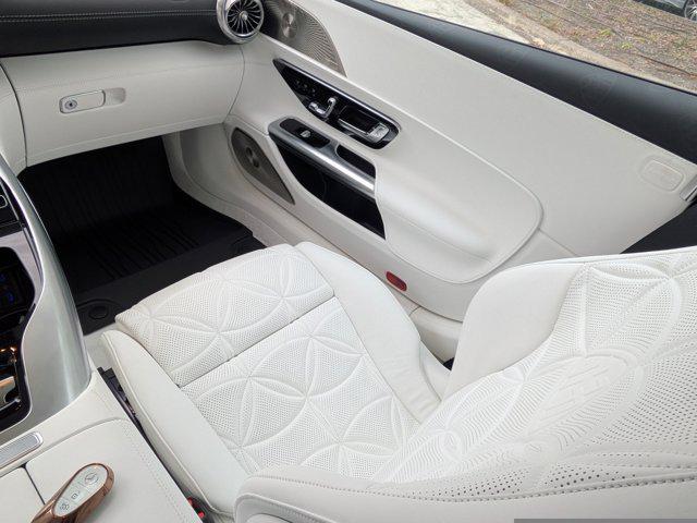 new 2026 Mercedes-Benz Maybach SL 680 Monogram Series car, priced at $234,050