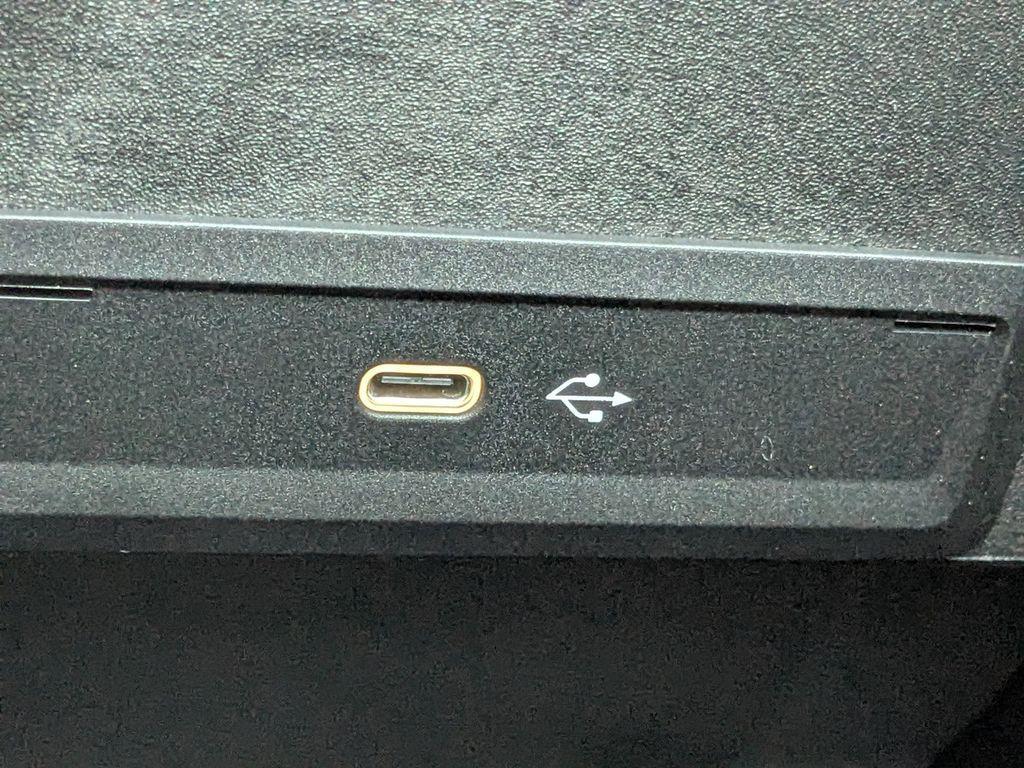 new 2025 Mercedes-Benz AMG GLE 63 car, priced at $139,255