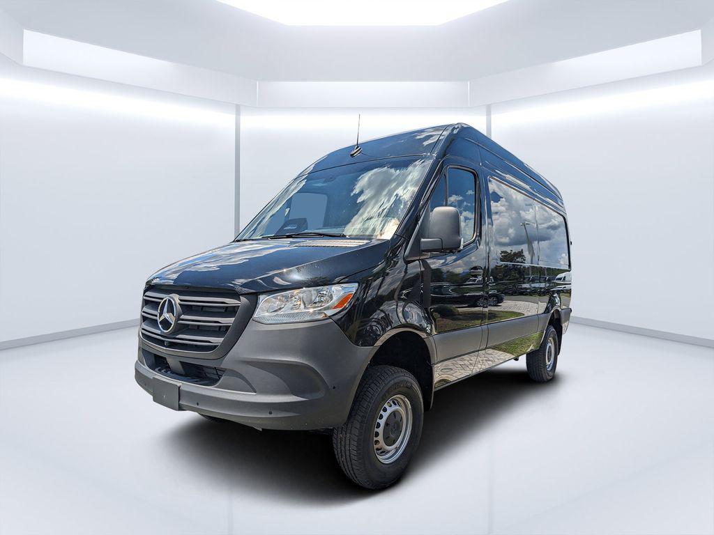 new 2025 Mercedes-Benz Sprinter 2500 car, priced at $75,696