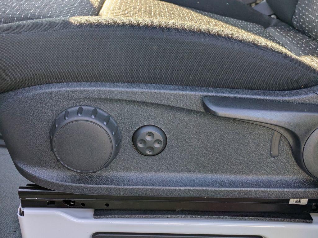 new 2026 Mercedes-Benz Sprinter 2500 car, priced at $68,929