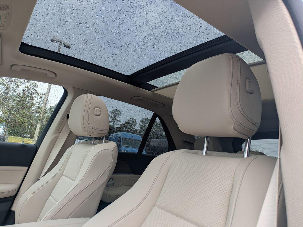 new 2026 Mercedes-Benz GLE 450 car, priced at $87,665