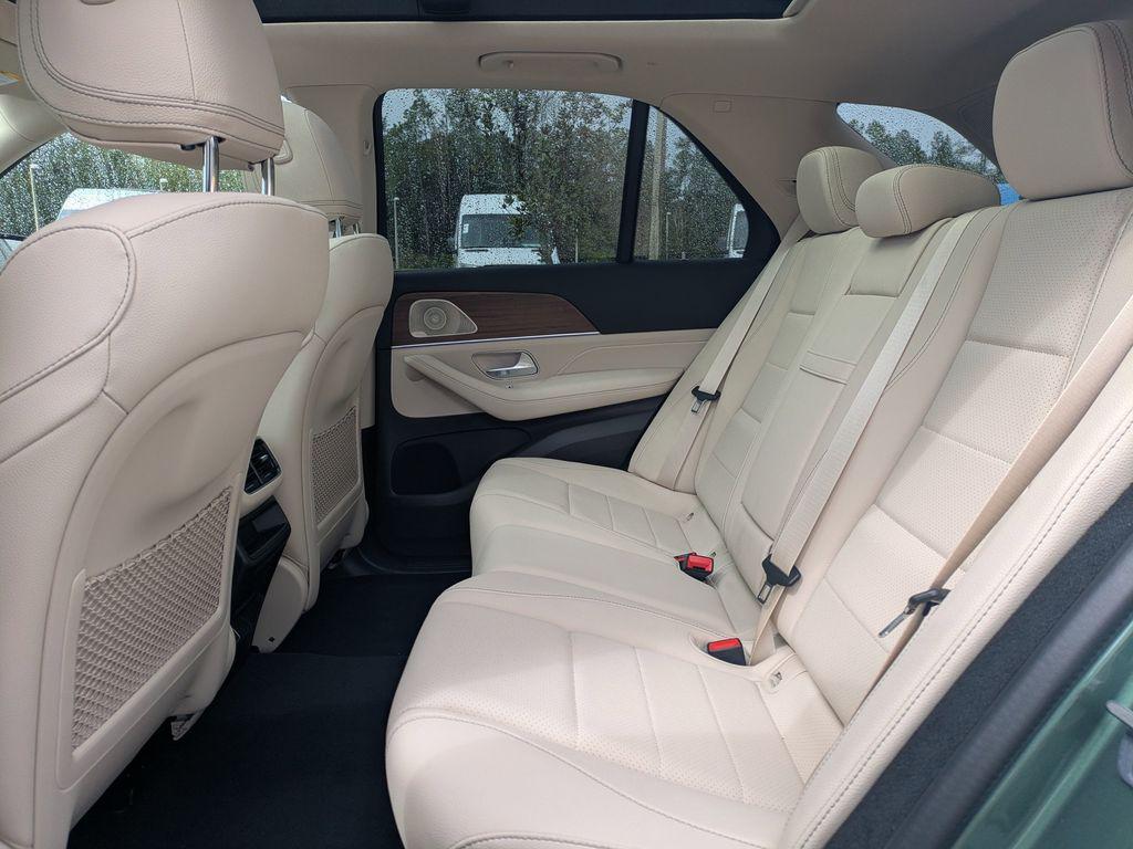 new 2026 Mercedes-Benz GLE 450 car, priced at $87,665
