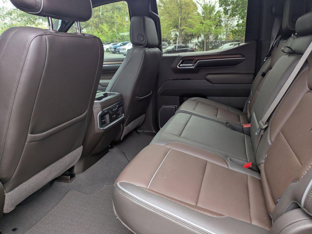 used 2023 GMC Sierra 1500 car, priced at $50,643