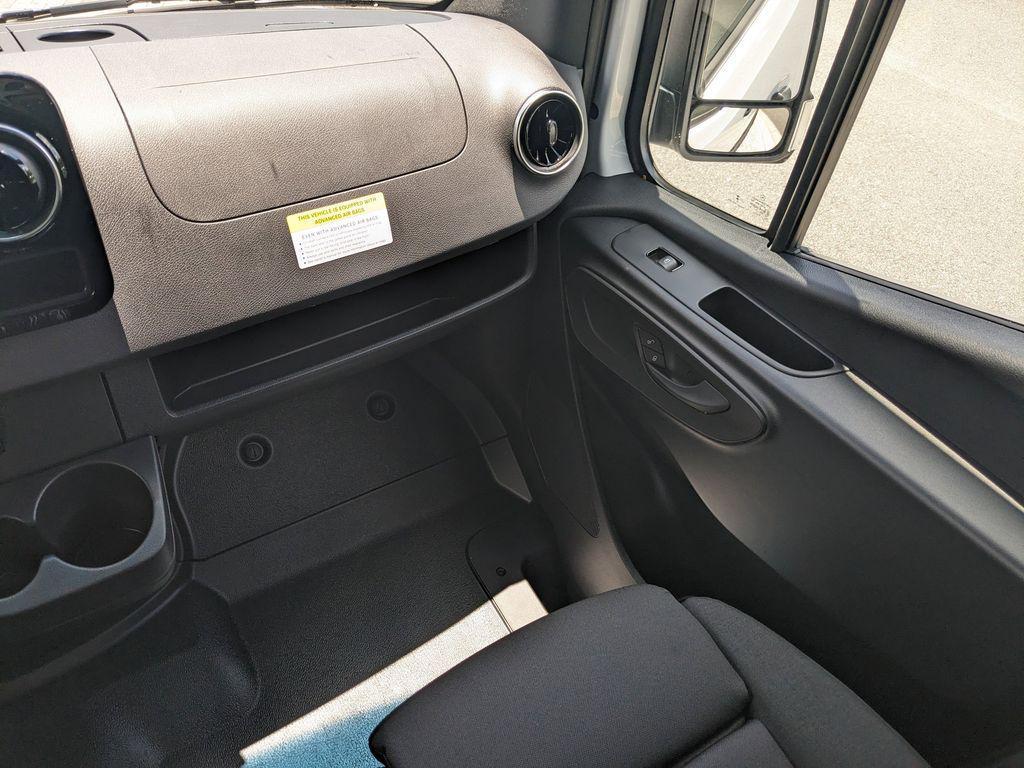 new 2025 Mercedes-Benz Sprinter 2500 car, priced at $69,821