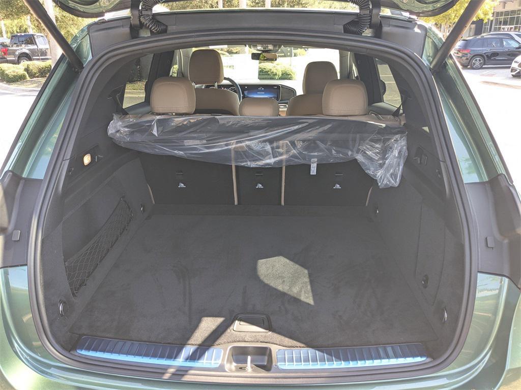 new 2026 Mercedes-Benz GLE 450 car, priced at $90,720