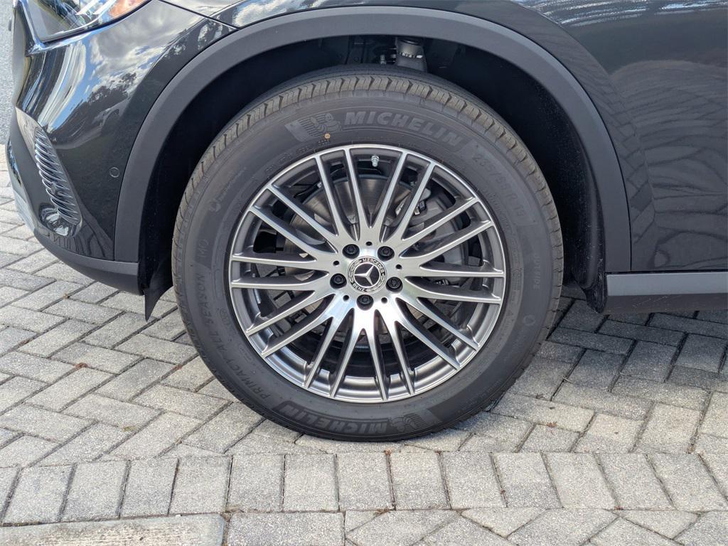 new 2026 Mercedes-Benz GLC 300 car, priced at $60,455