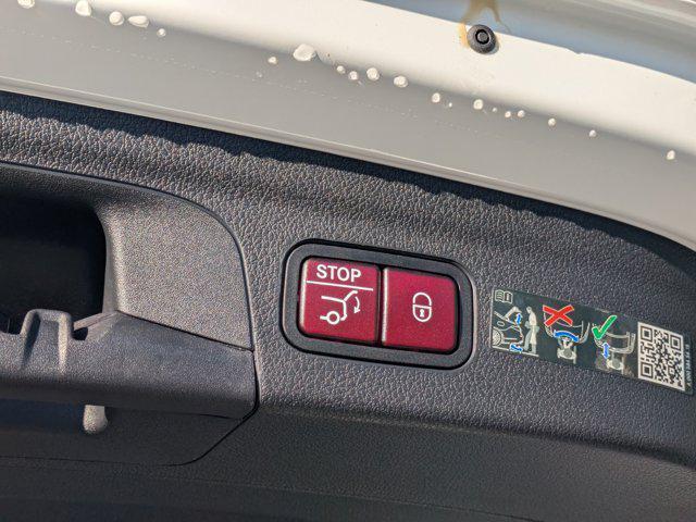 new 2026 Mercedes-Benz GLE 350 car, priced at $73,215