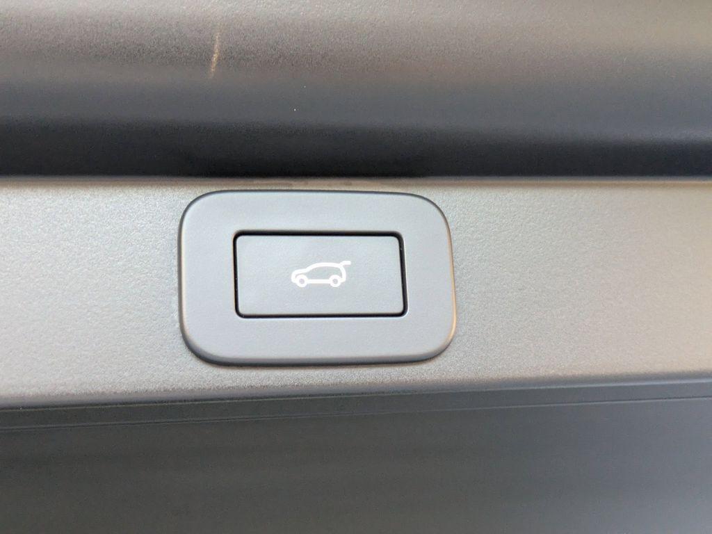 used 2025 Land Rover Range Rover car, priced at $217,909