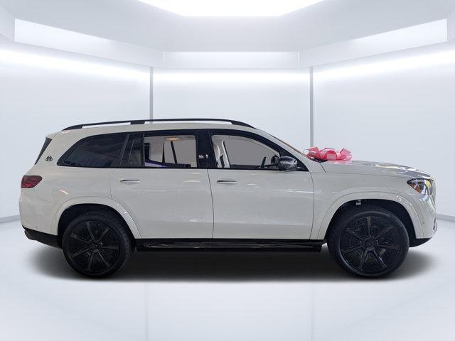 new 2025 Mercedes-Benz Maybach GLS 600 car, priced at $227,900