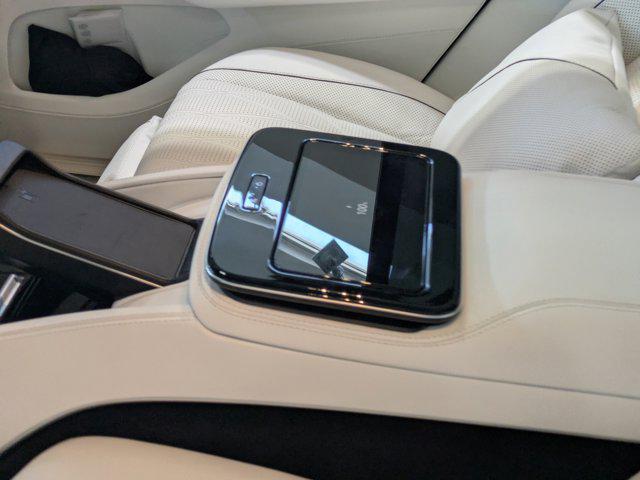 new 2025 Mercedes-Benz Maybach GLS 600 car, priced at $227,900