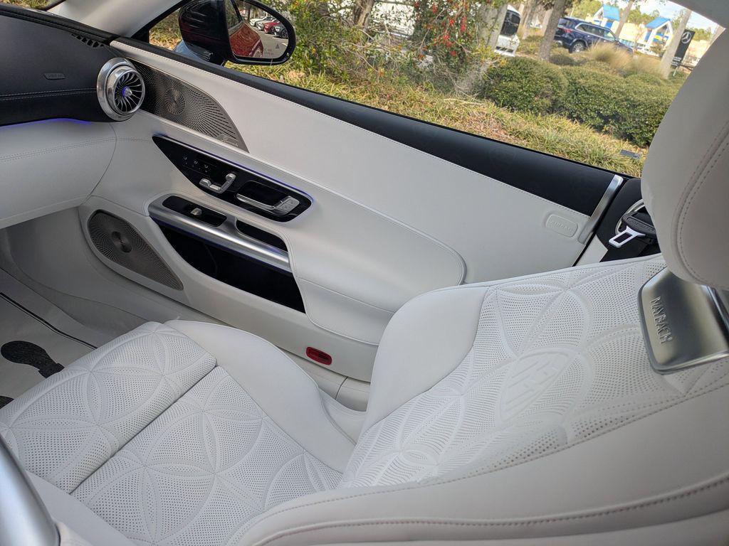 new 2026 Mercedes-Benz Maybach SL 680 Monogram Series car, priced at $232,785