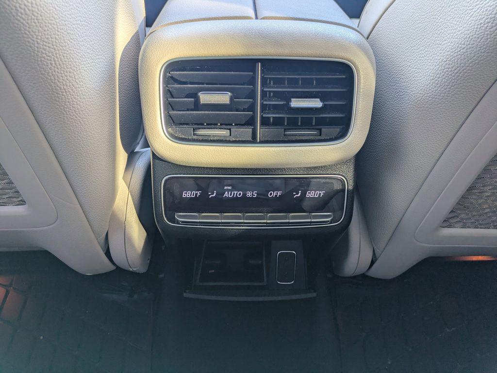 used 2023 Mercedes-Benz GLE 450 car, priced at $45,771