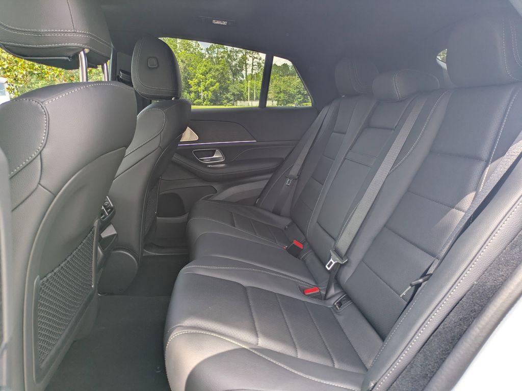 new 2026 Mercedes-Benz GLE 450 car, priced at $85,045