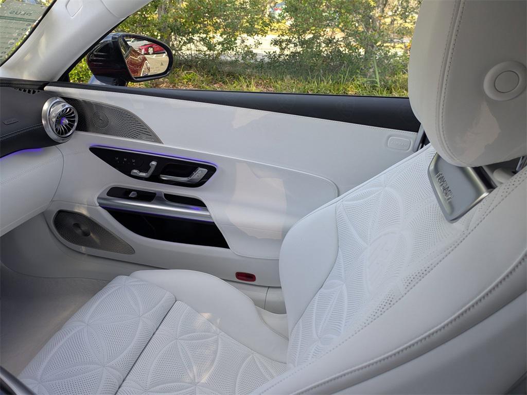 new 2026 Mercedes-Benz Maybach SL 680 Monogram Series car, priced at $227,450