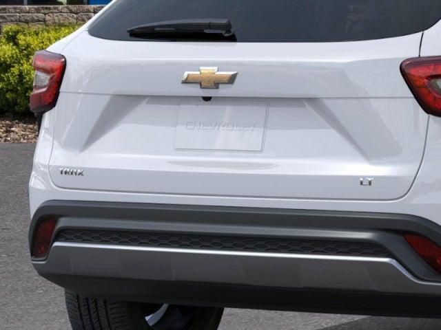new 2026 Chevrolet Trax car, priced at $25,295